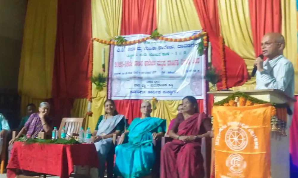 ಬದುಕಿನಲ್ಲಿ ಪ್ರಾಮಾಣಿಕತೆ ಮತ್ತು ಪರಿಶ್ರಮವಿದ್ದರೆ ಯಶಸ್ಸು ನಿಶ್ಚಿತ