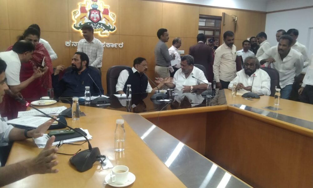 ಬರ ನಿರ್ವಹಣೆಗೆ ಸಚಿವ ಸಂಪುಟ ಉಪಸಮಿತಿ ಸಭೆ – ದಾವಣಗೆರೆಯಲ್ಲಿ ಕುಡಿಯುವ ನೀರು, ಮೇವು ಕೊರತೆ ಬಗ್ಗೆ ಸಚಿವ ಮಲ್ಲಿಕಾರ್ಜುನ್ ಪ್ರಸ್ತಾಪ